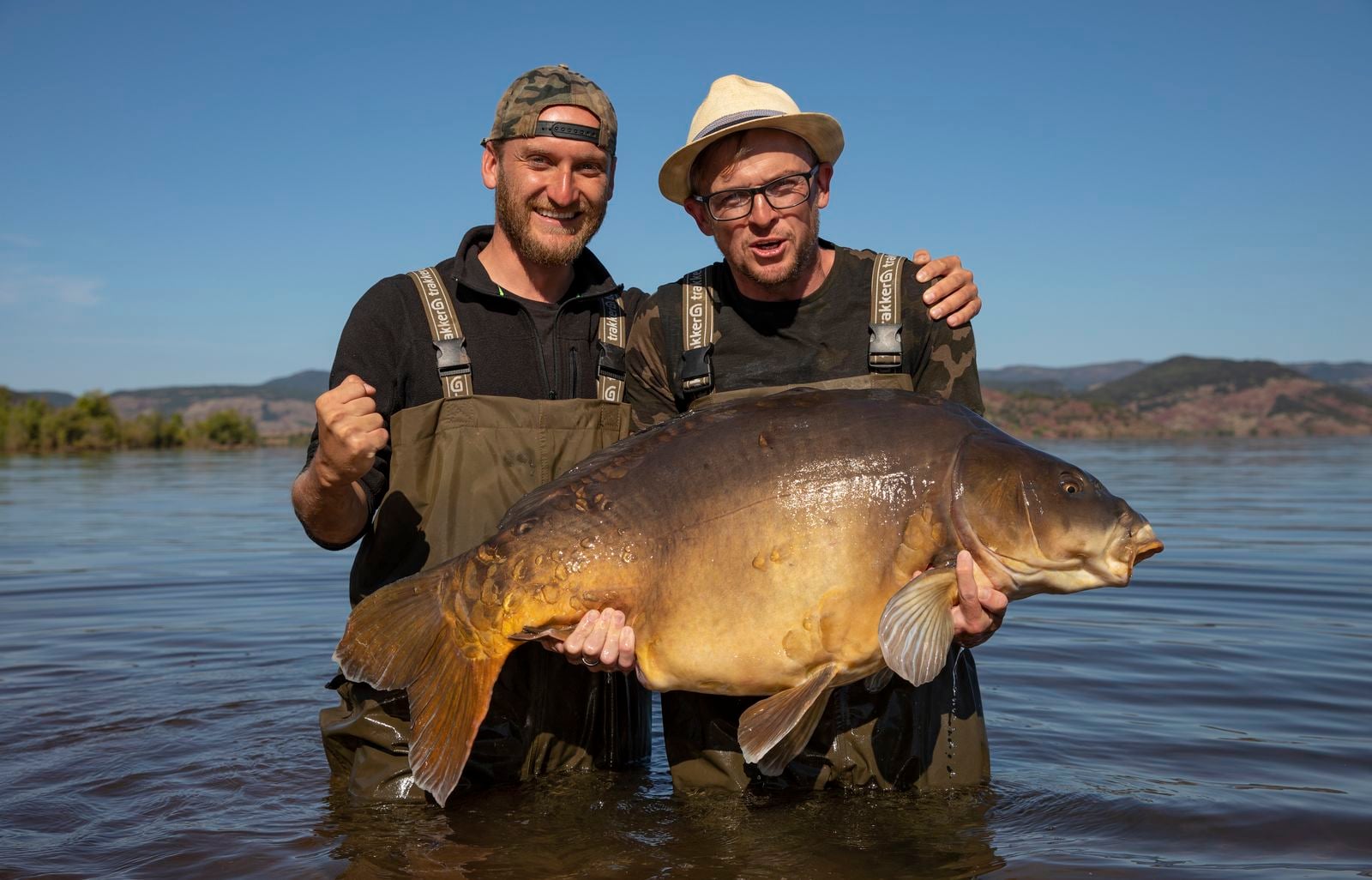 Viasat Explore Monster Carp 7 FRANCE Tom and Neil 60 Още "Чудовищни шарани" и "Секачи на големи дървета" по VIASAT EXPLORE