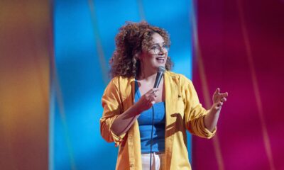 rose matafeo on and 6765ca66c96d6 Стендъп комеди шоуто „Роуз Матафео: Бележкa без край“ дебютира в Max