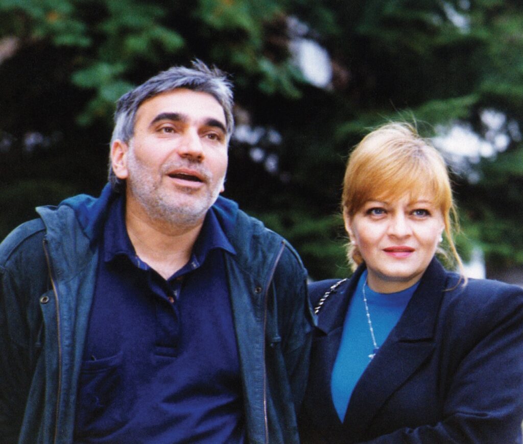 Bogdana i Stefan 90te godini 1024x870 1 Богдана Карадочева, Стефан Димитров и приятели в Зала "България" през юни