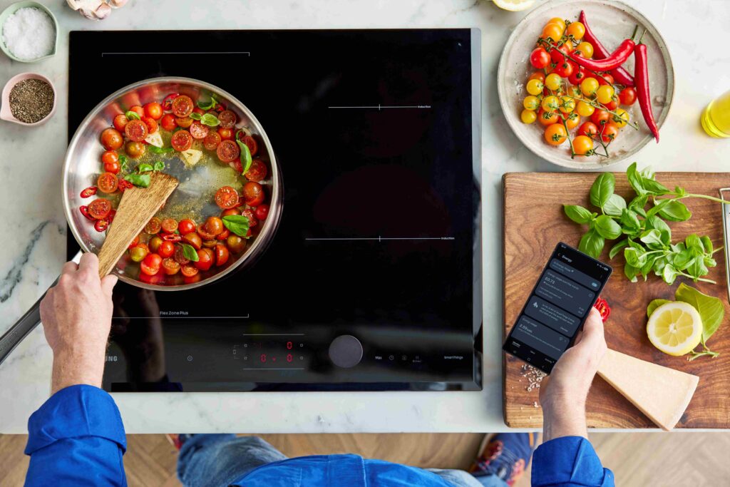 Jamie Oliver x Samsung Partnership Bespoke AI 1 Samsung в партньорство с Джейми Оливър