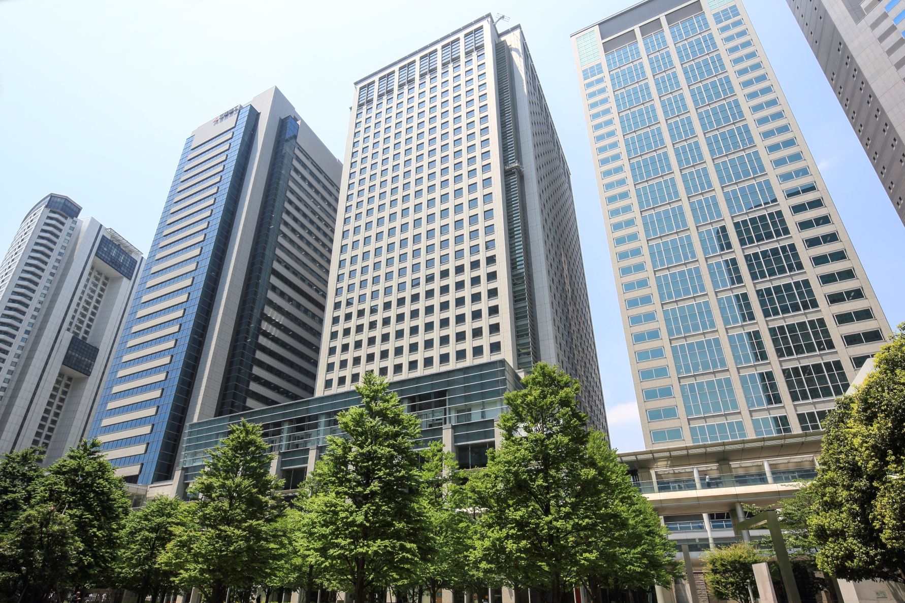 4502 Tokyo Shinagawa Grand Central Tower .j Топ 10 на най-добрите градове в света за работа по време на ваканция - 2025 г.