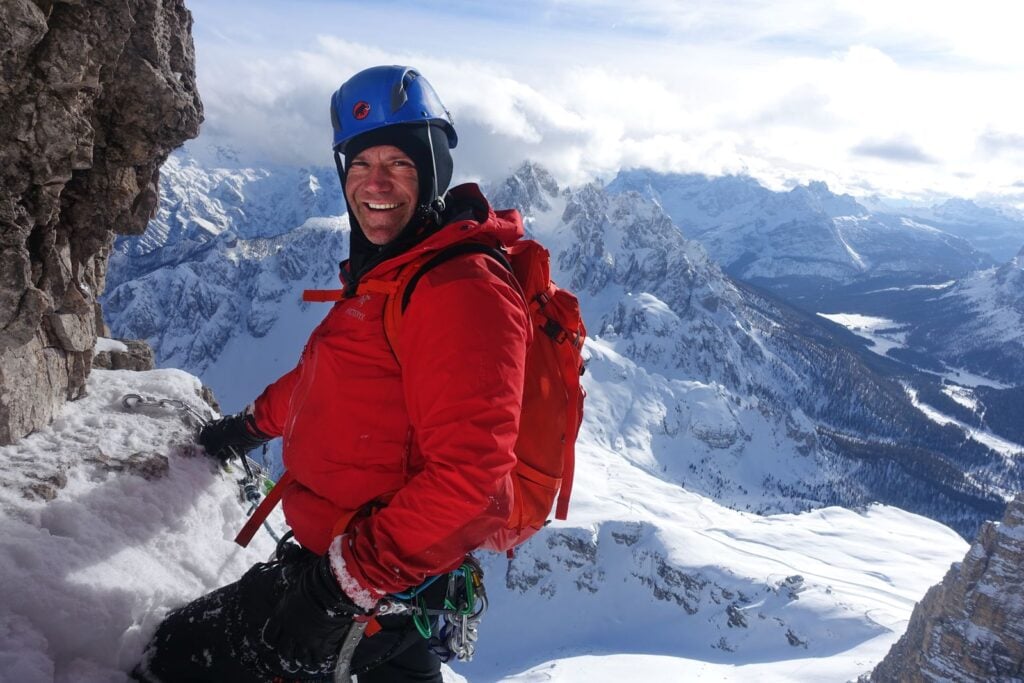 Viasat NATURE SteveBackshallVsTheVerticalMile 02 009 Сезон на Дивата Азия и Стив Бакшол срещу Вертикалната миля по VIASAT NATURE