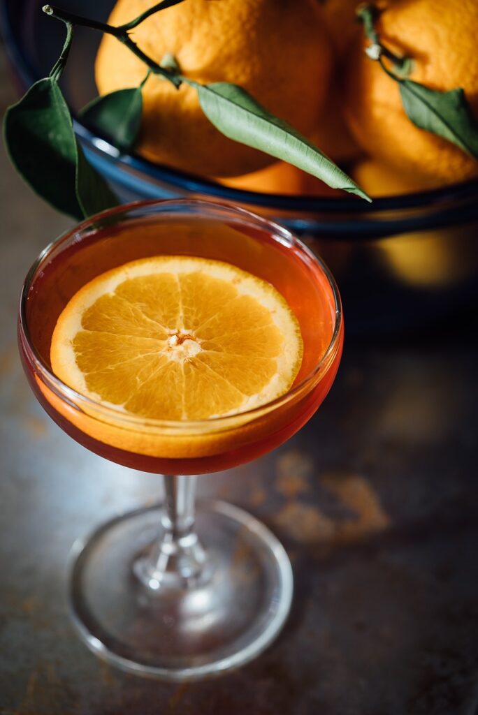 cocktail 1850038 1280 Рецепти за освежаващи безалкохолни коктейли, перфектни за лятото