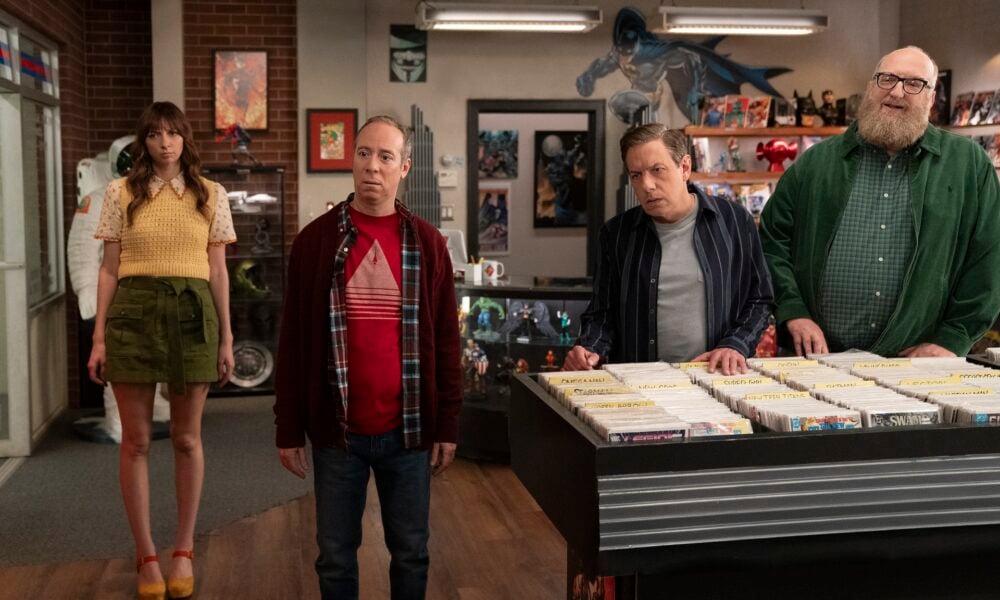 lauren lapkus kevin 6a05746f5ef6c “Стюарт не успява да спаси вселената” с премиера на 24 юли в HBO Max