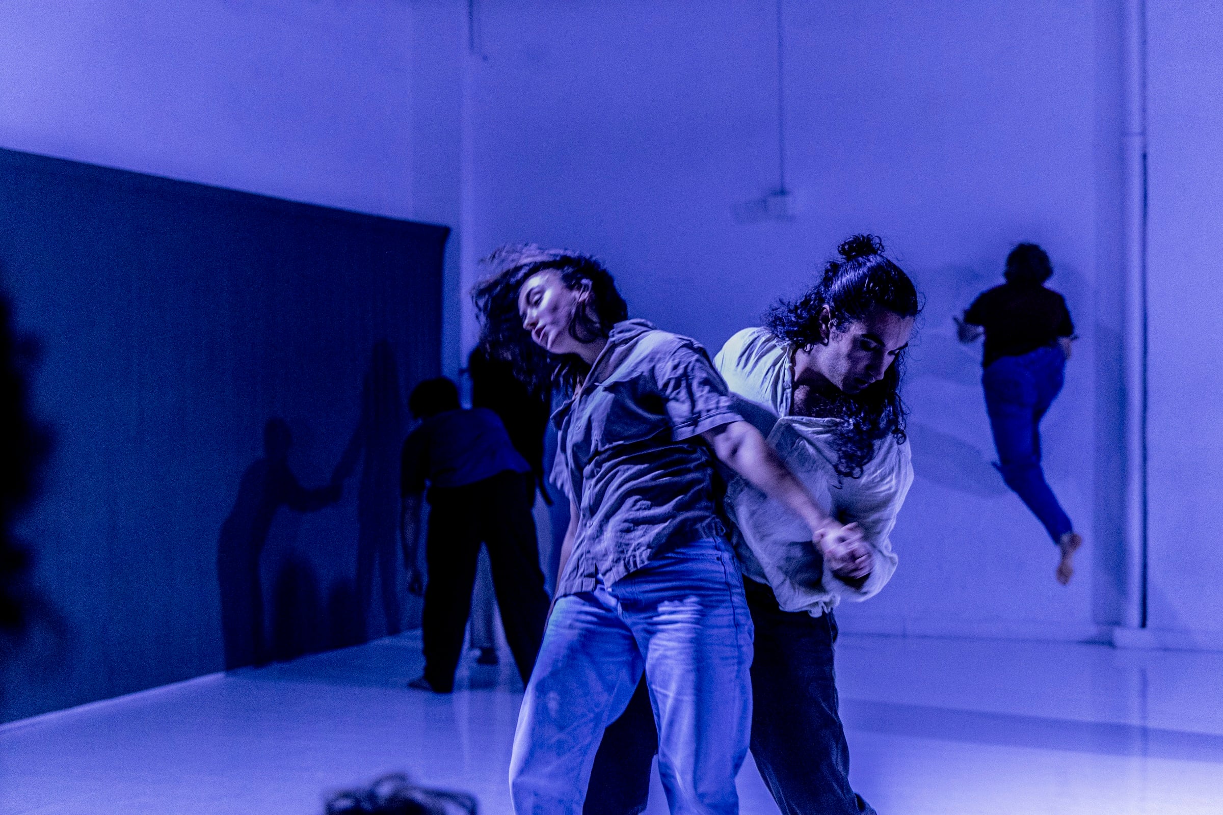 lucioa.baglivoworkshop compania joven descalzinha ph ilde sandrin Новото пространство БАЗА превръща София в международна сцена за съвременен танц с платформата DanceMELD