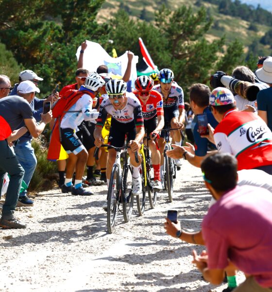 gettyimages vuelta 1 6a84b381633fd Warner Bros. Discovery затваря историческия сезон по шосейно колоездене с пряко предаване от Вуелта А Еспаня