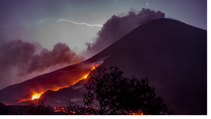 image 1 Сезон на вулканите и недели на праисторическите същества по VIASAT NATURE