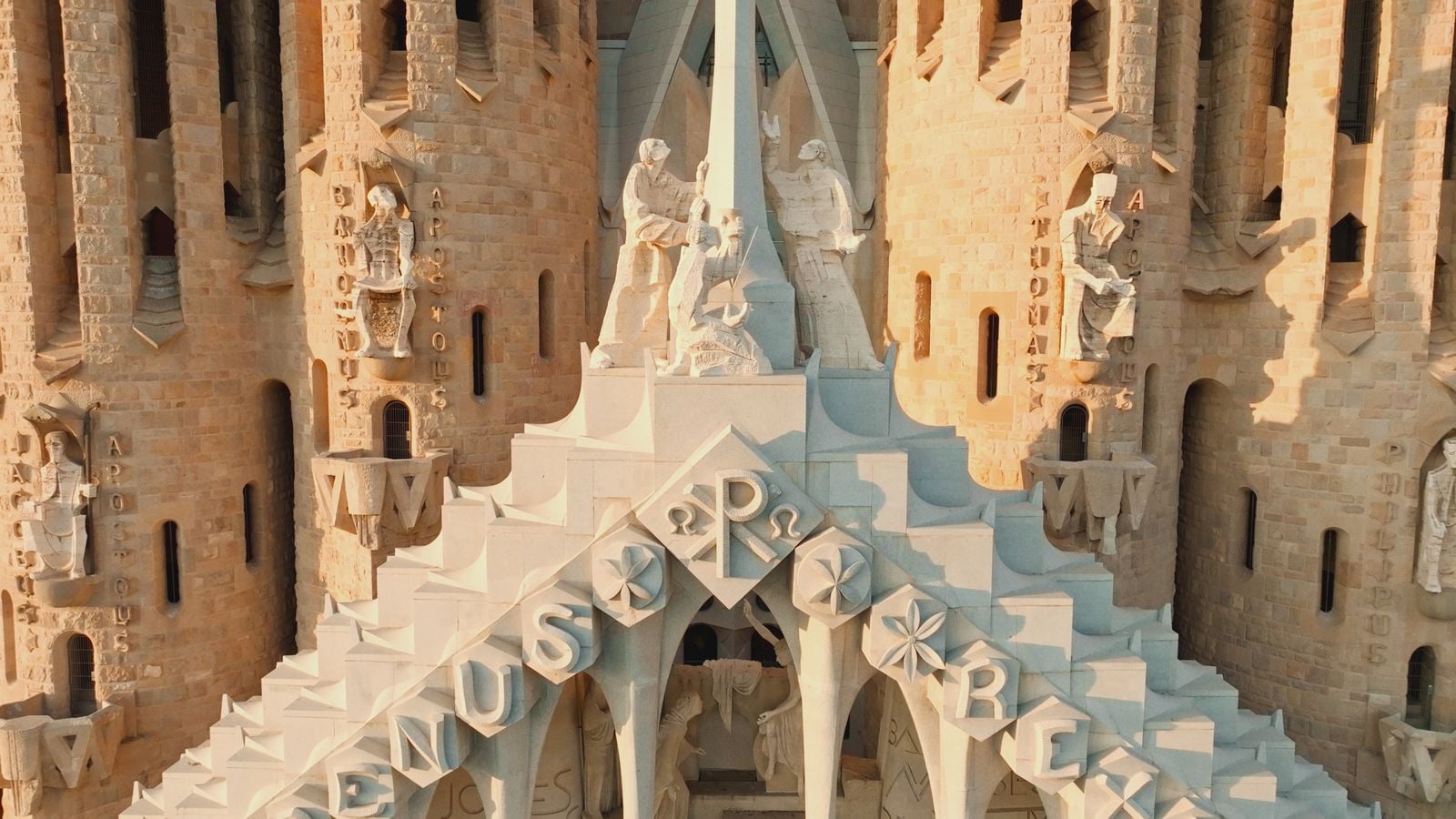 viasat history ancient superstructures© pernel media ancsup2 sagrada 11 Древни суперструктури и Сезон „Секс и общество" по VIASAT HISTORY