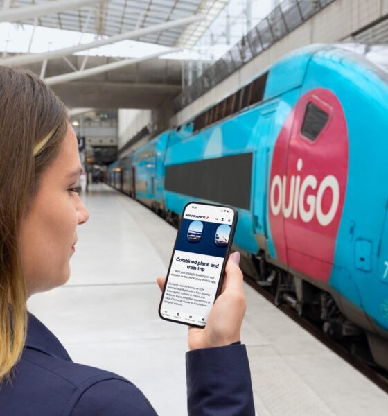 Влак OUIGO на гара, свързана с услугата „Train + Air“ на Air France