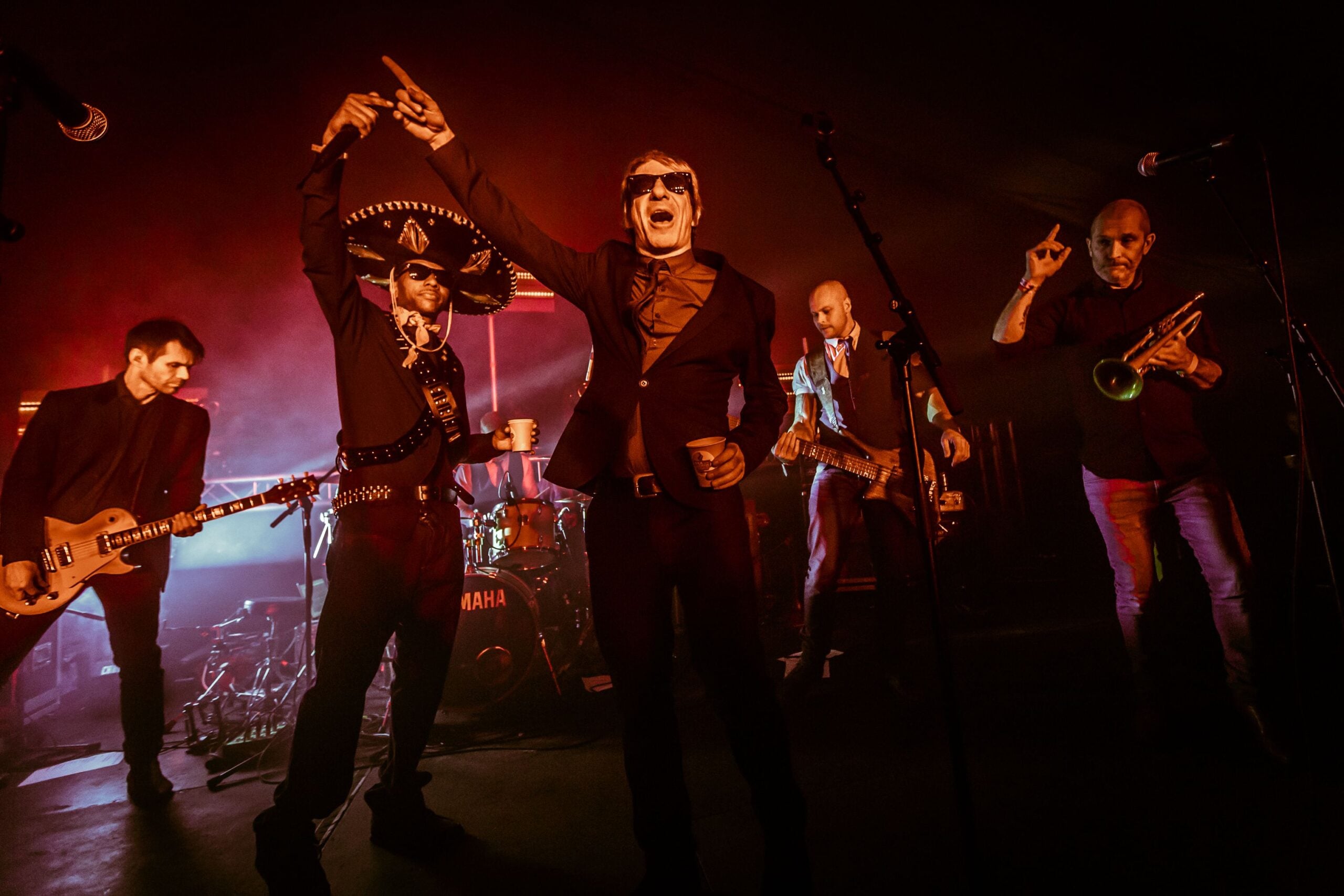 Barry Ashworth и Dub Pistols