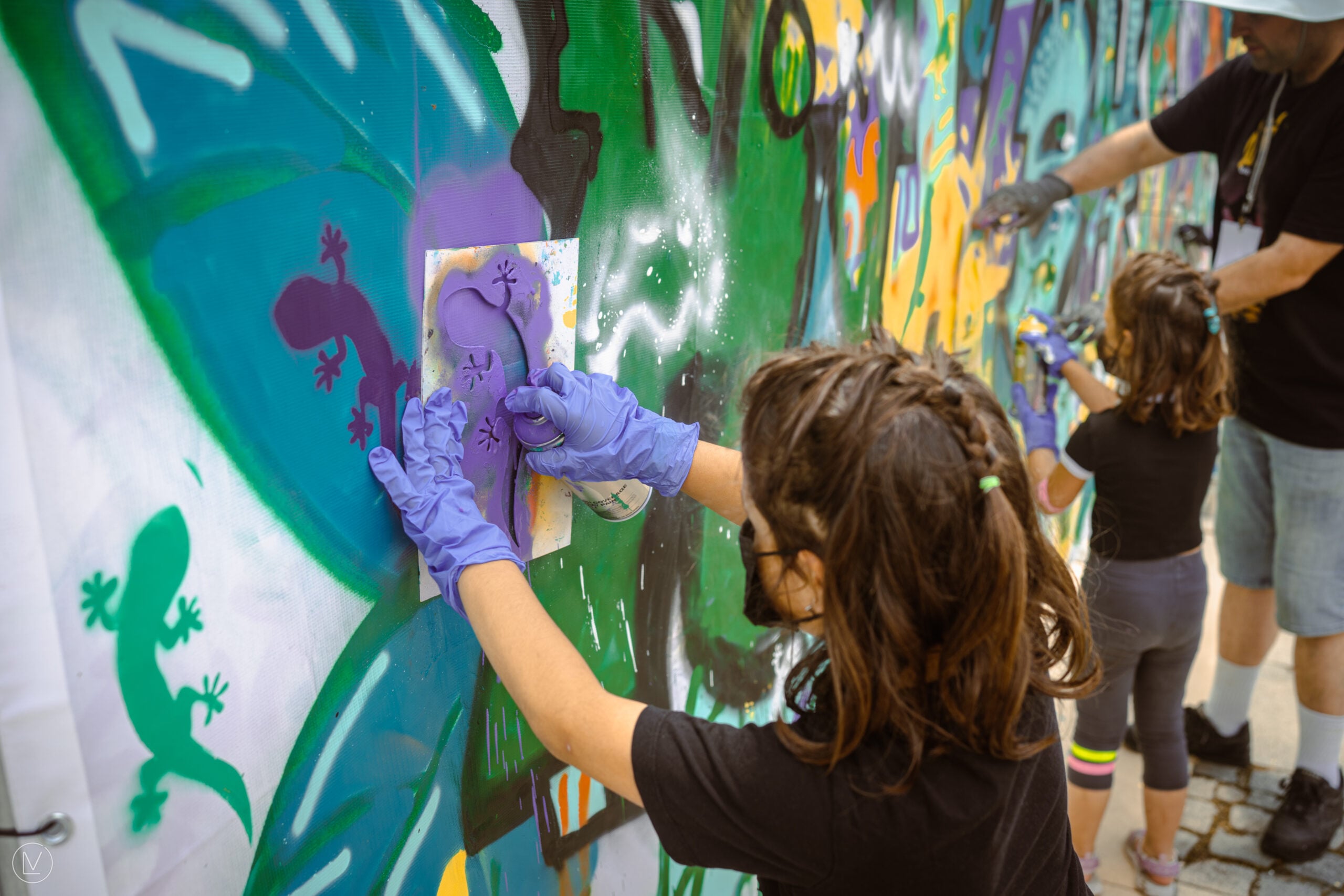 Стенописи в подлез, рисувани по време на Sofia Urban Art