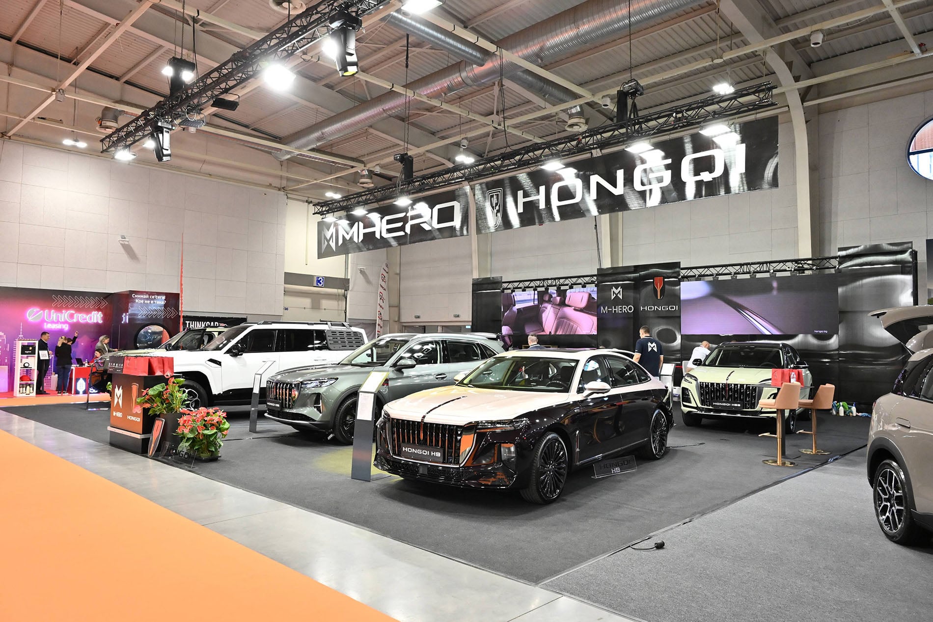 Премиерен автомобил на щанд по време на Asia Motor Show 2026