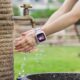 Дете с TCL Kids Watch K5