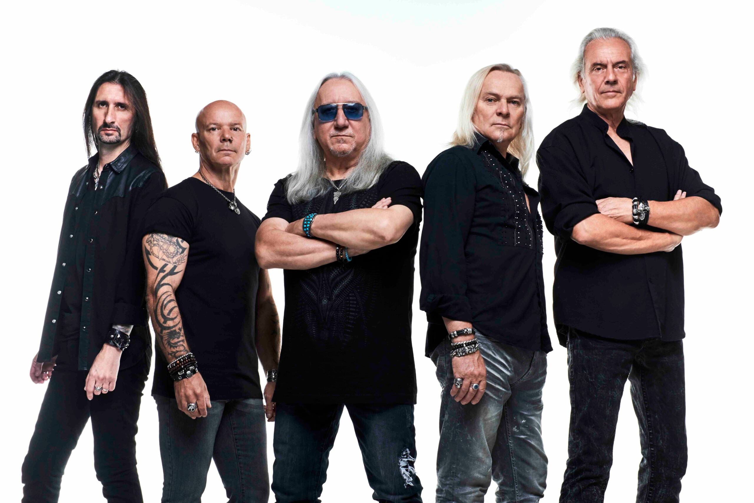 Uriah Heep позират преди прощалното турне The Magician’s Farewell